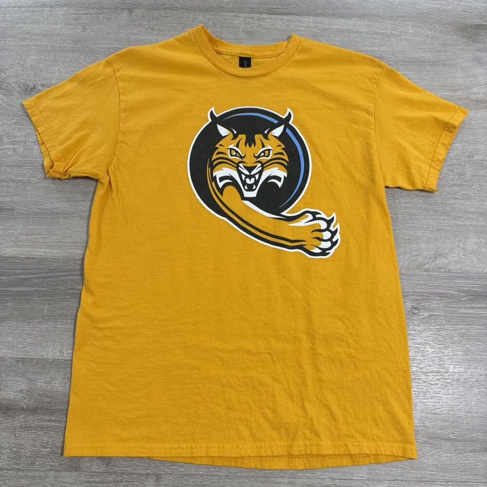 Quinnipiac Bobcats Shirt NCAA College Gold Men's Medium Cotton Tee